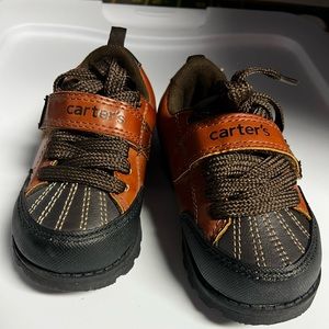 Carters NWOT size 7 wide